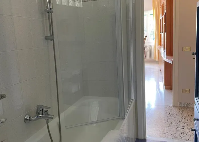 Questa Casa Non E Un Ciu-atr 9390-9 Apartment *